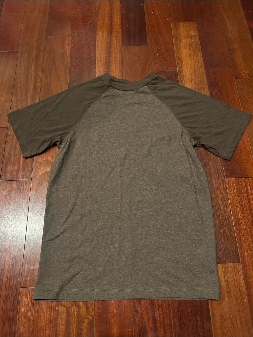 urban pipeline Boy’s Short Sleeve Raglan Tee Dark Brown Vintage Y2K 16/18 XL
